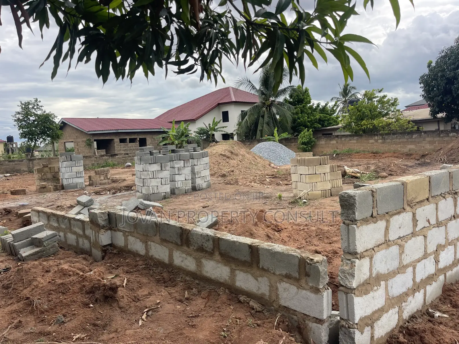 Title Land for Sale at Amasaman Tv3 Going for 500,000 Cedis.