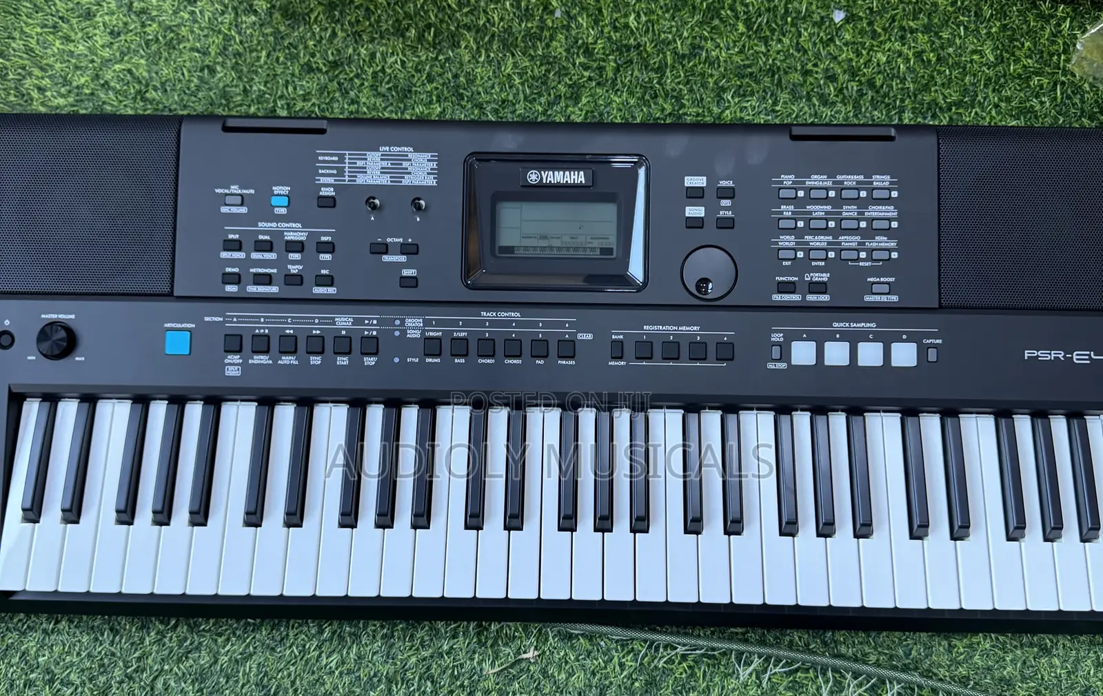 E Series Yamaha PSR (E)473 Keyboard