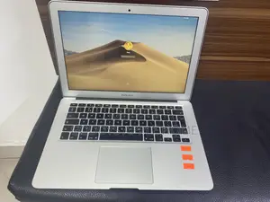 Laptop Apple MacBook 2017 8GB Intel Core i5 SSD 128GB