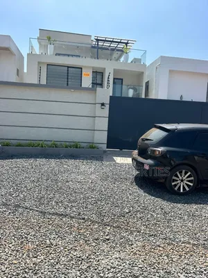 4bdrm House in Kg.Franco Properties, Airport Residential Area for sale