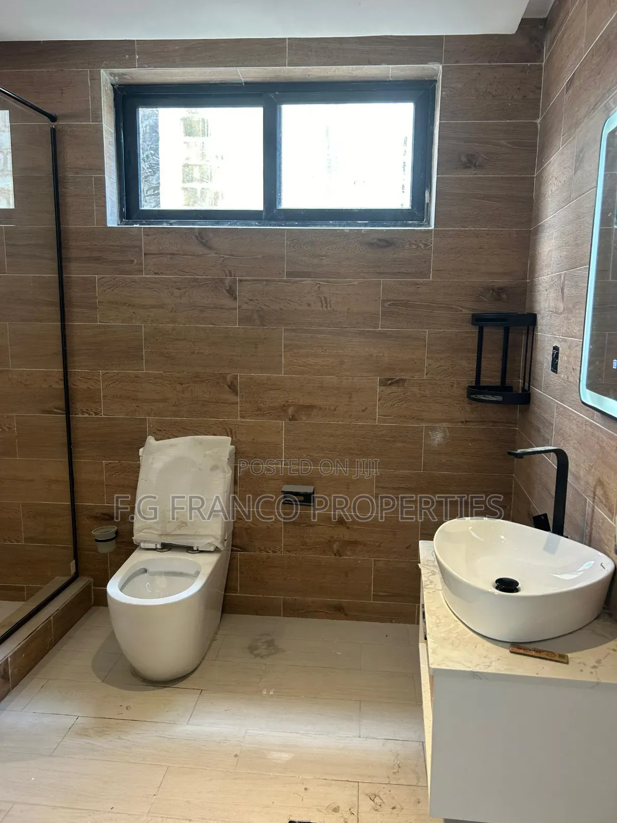 4bdrm House in Kg.Franco Properties, Airport Residential Area for sale