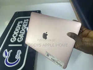 Laptop Apple MacBook 8GB Intel Core M3 SSD 512GB