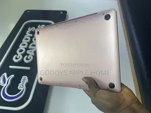 Laptop Apple MacBook 8GB Intel Core M3 SSD 512GB