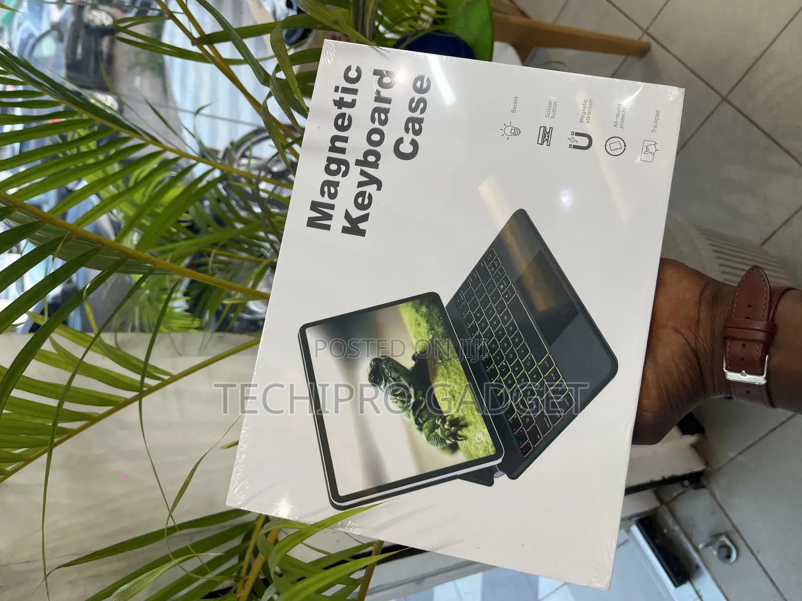 Magnetic Keyboard Case Sealed