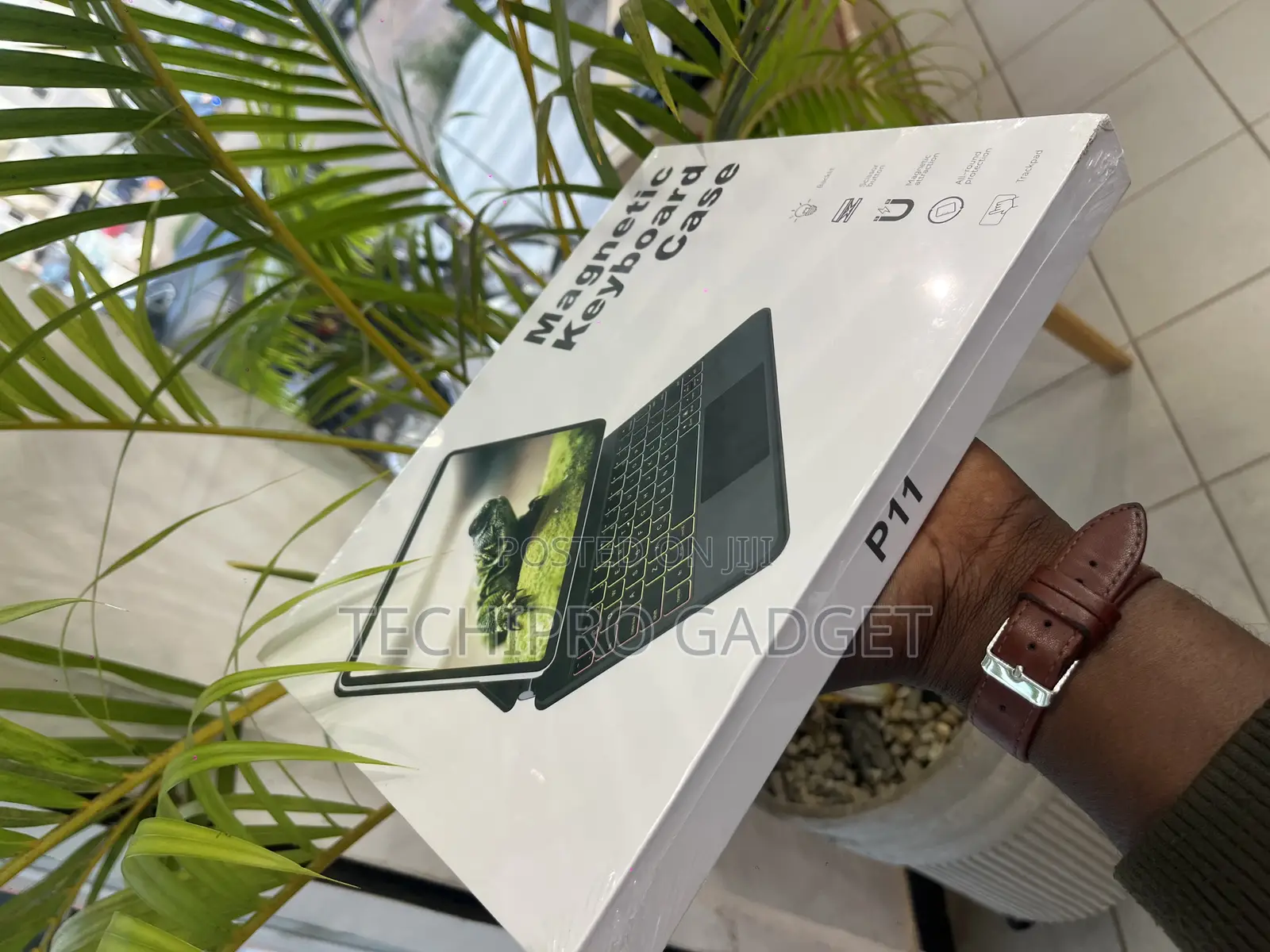 Magnetic Keyboard Case Sealed