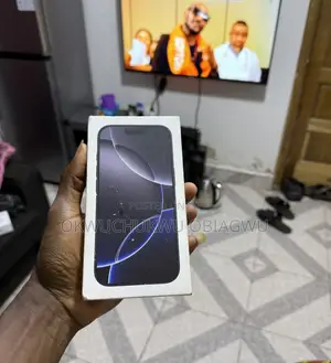 Photo - Apple iPhone 16 Pro 128 GB Black