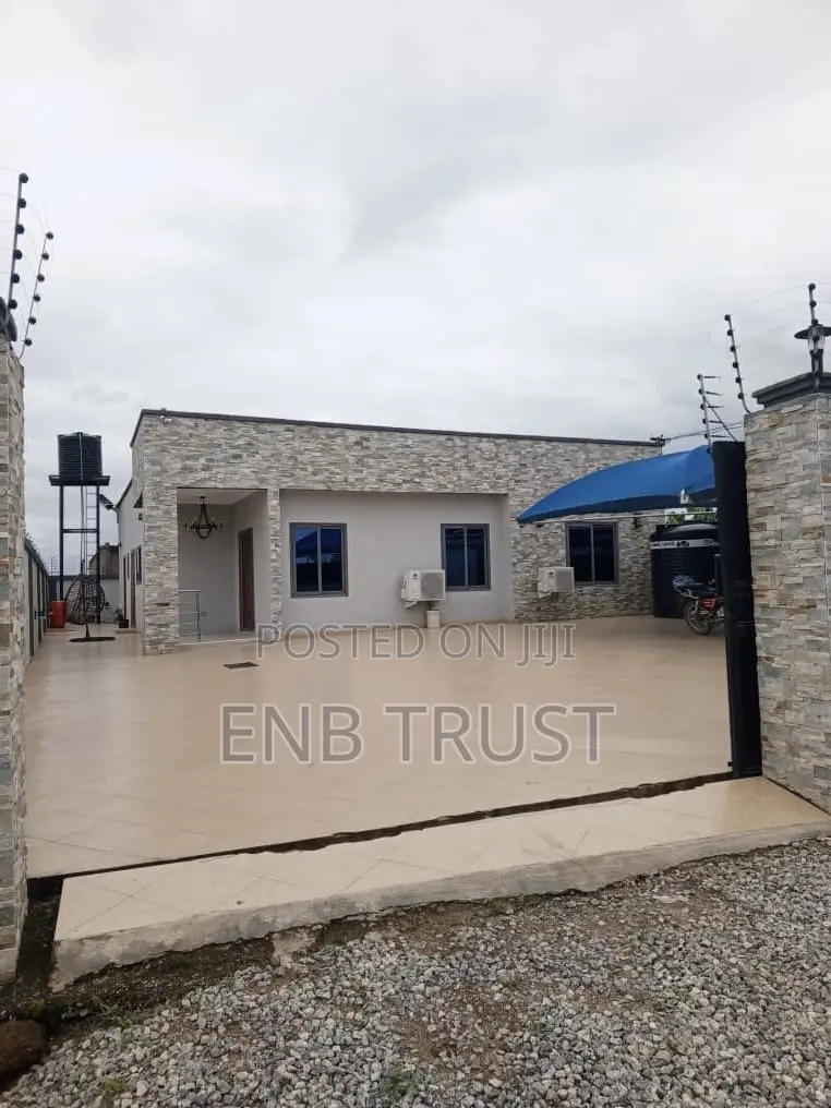Furnished 3bdrm House in Amasaman for sale