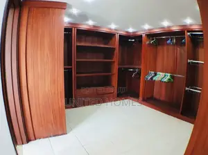 5bdrm House in Abelemkpe for rent