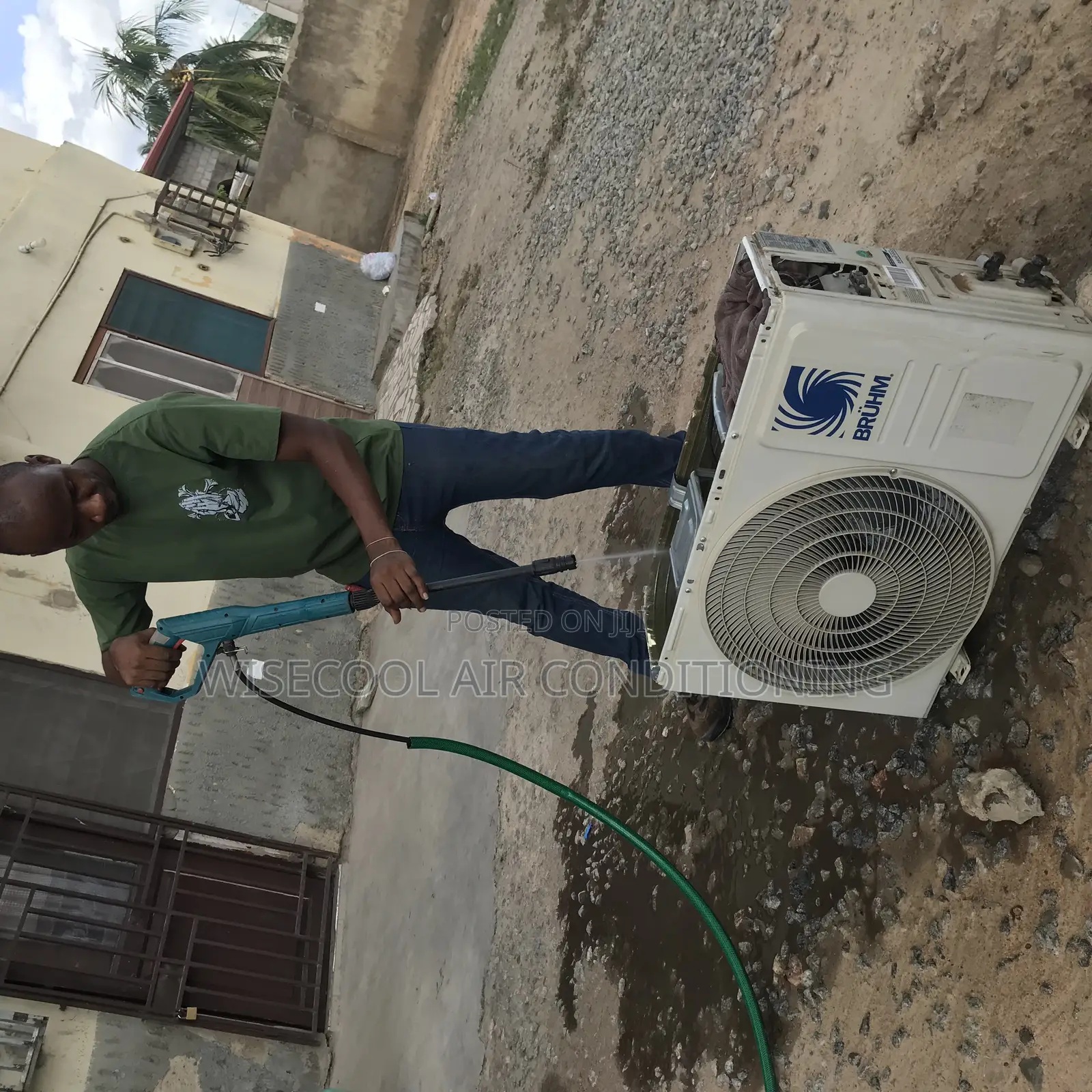 Room Air Conditioner Technician/ Installer
