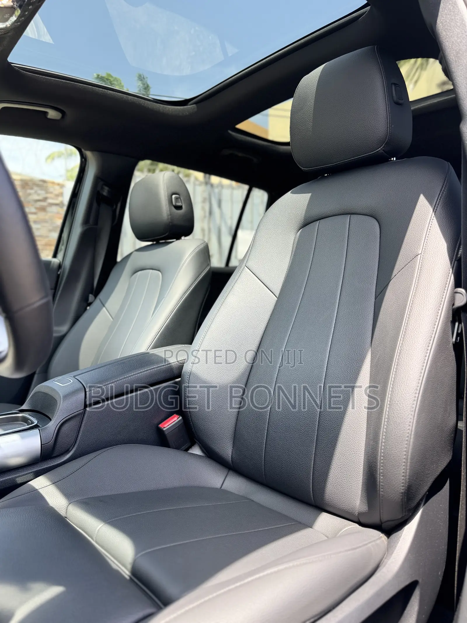 Mercedes-Benz GLB-Class 2024 Black