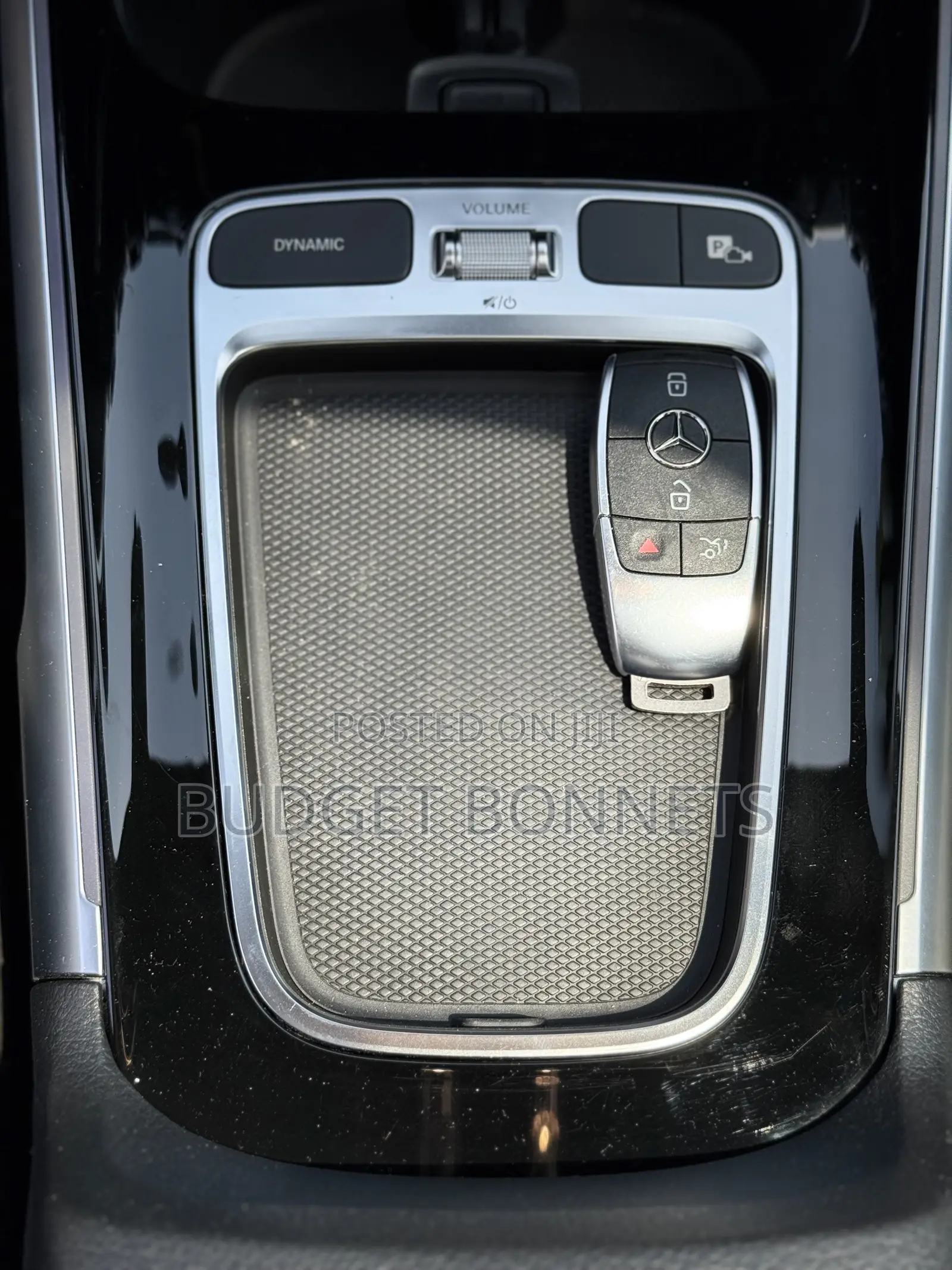 Mercedes-Benz GLB-Class 2024 Black