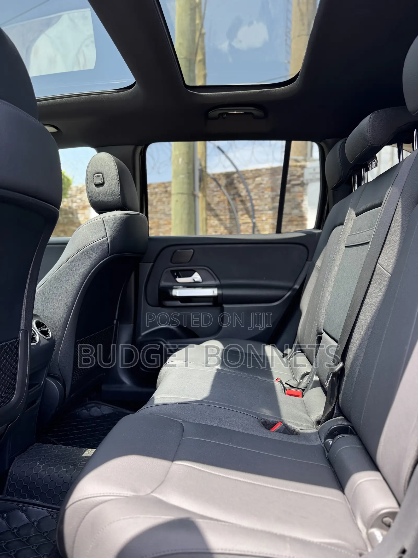 Mercedes-Benz GLB-Class 2024 Black