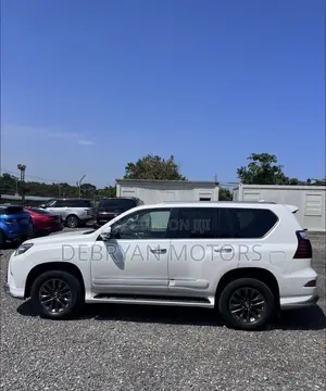 Lexus GX 460 Luxury 2019 White