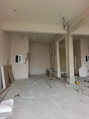 Spacious Shop Available for Rent