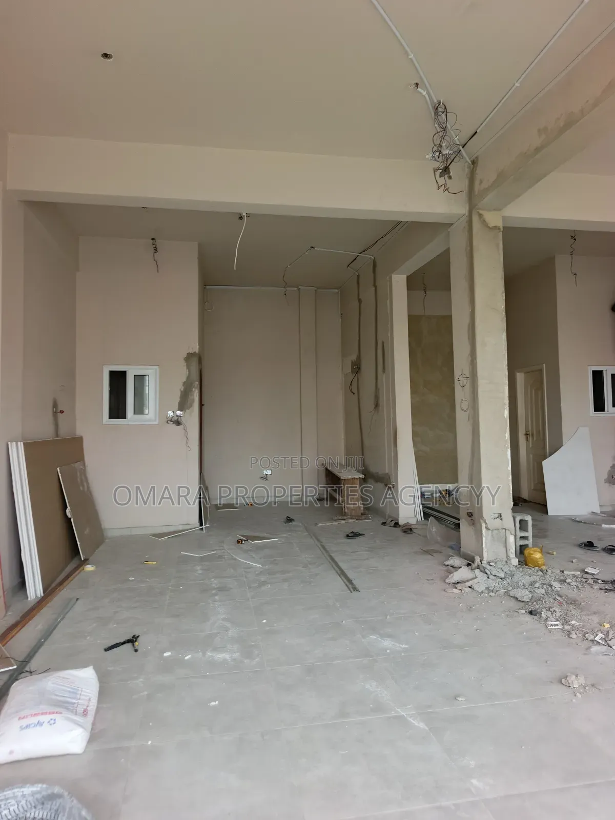 Big Shop Available