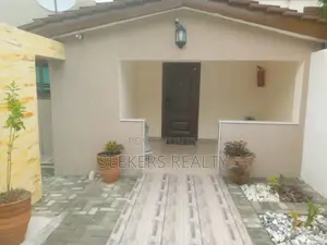 Furnished 2bdrm House in Seekers Realty, Labone for rent