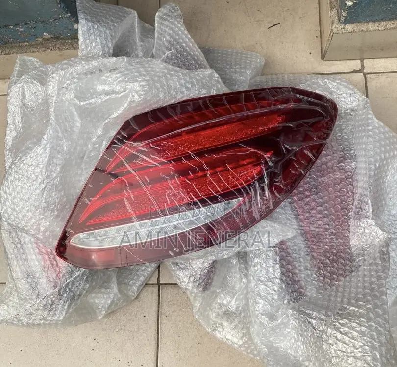 W213 E300 Original Pink Socket.