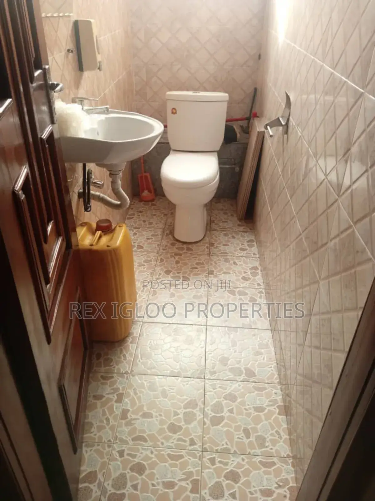 Office Space for Rent at Nungua Brigade Near Police Station