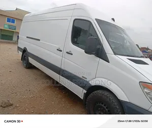 Mercedes-Benz Sprinter 2011 White