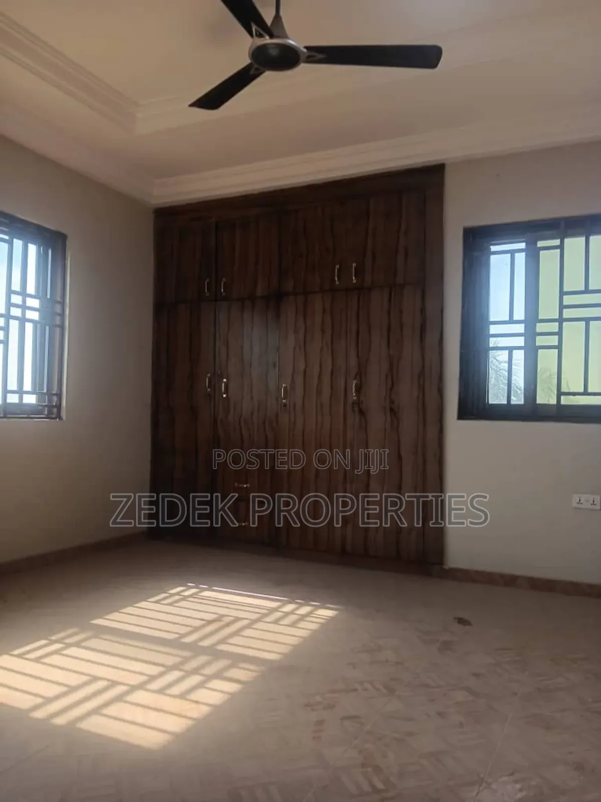 3bdrm Apartment in Kwabenya Acp, Ashomang Estate for rent
