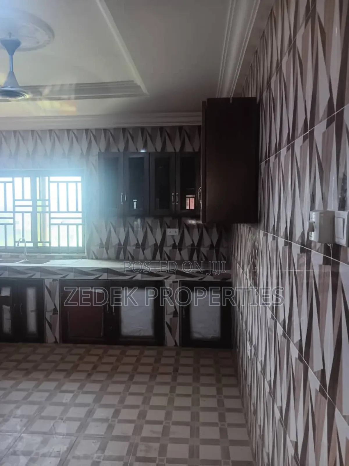 3bdrm Apartment in Kwabenya Acp, Ashomang Estate for rent