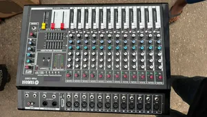 Yamaha Pam Power Mixer 12 Channel