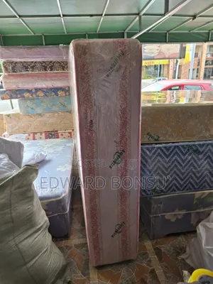 18" Queen Size Mattress Is Very Important Soft