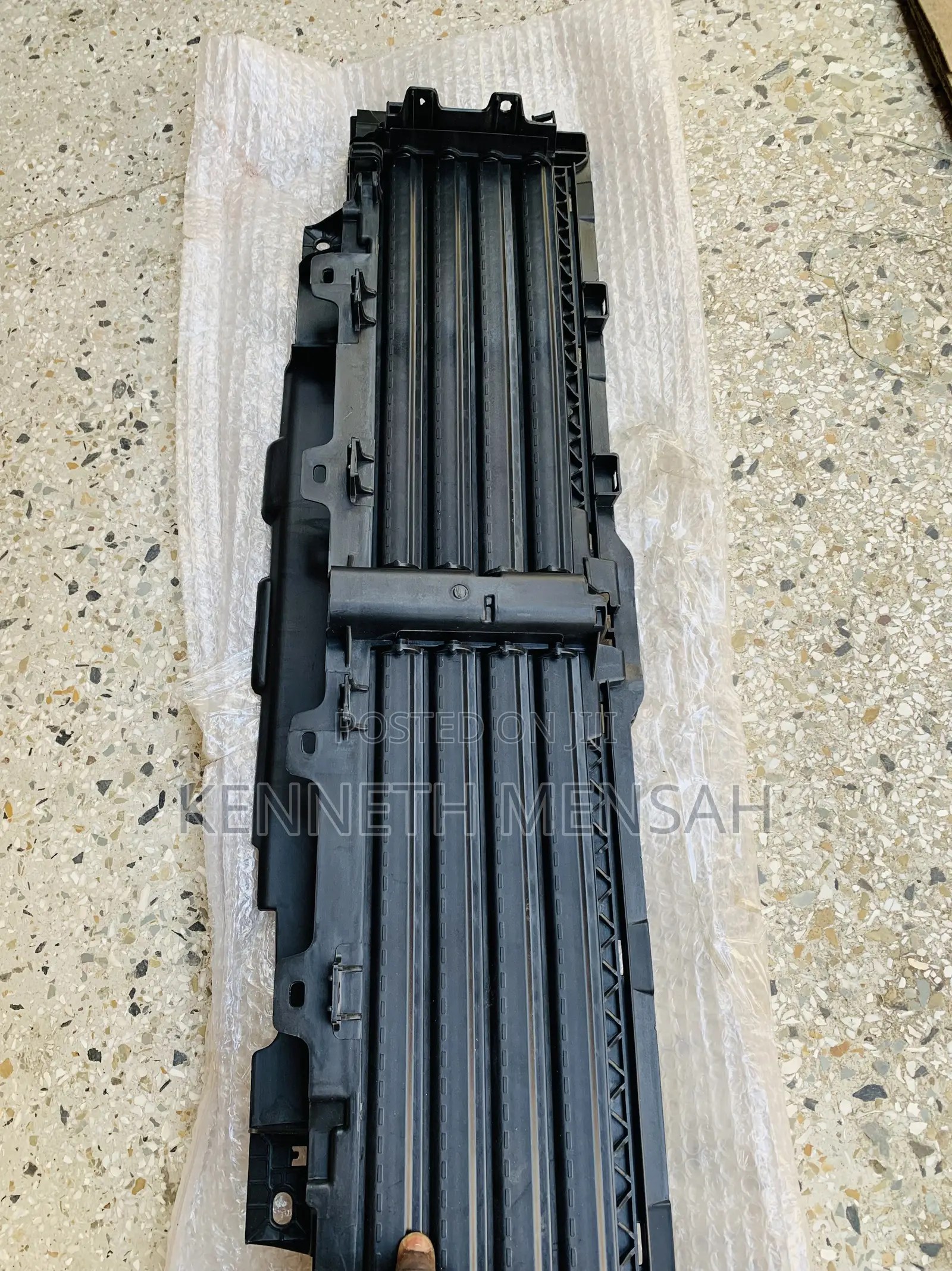 Honda Accord 2018-2021 Shutter Grillewithout Motor
