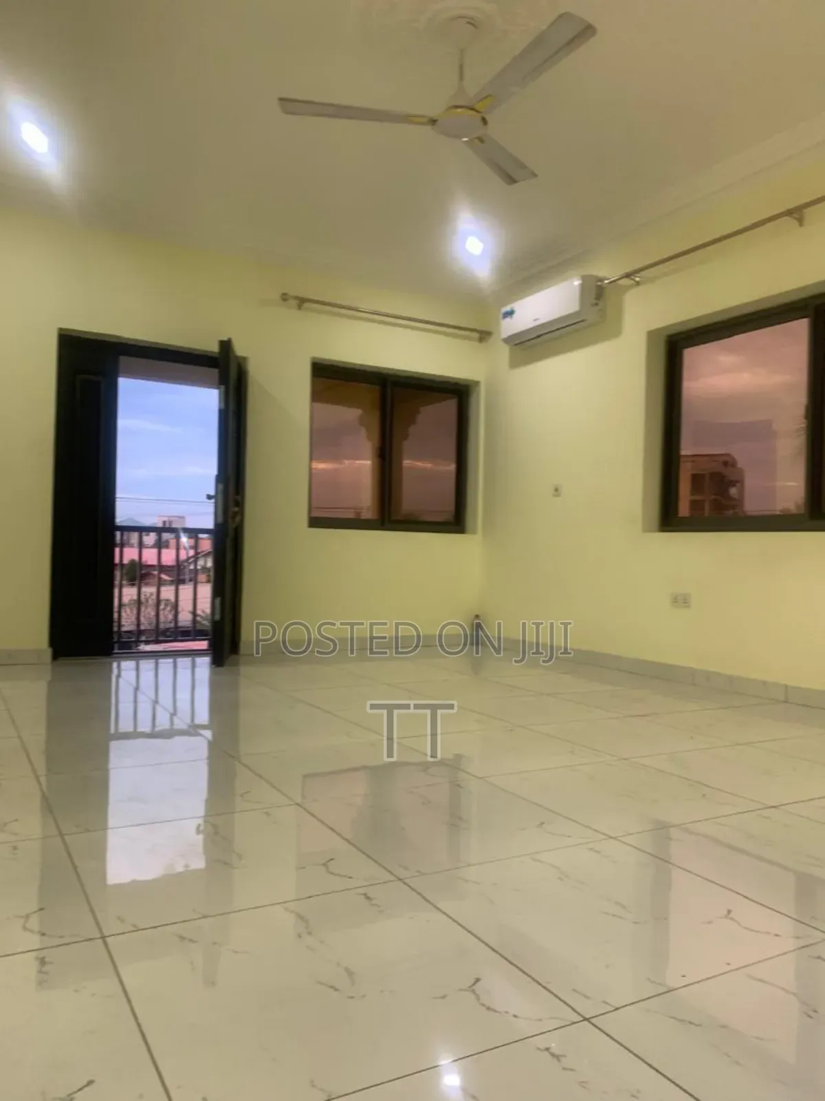 2bdrm Apartment in Teshie Raster for rent