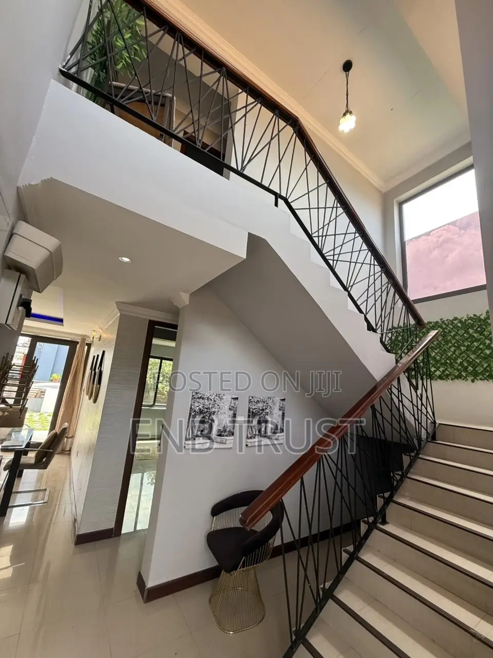 Furnished 3bdrm Townhouse / Terrace in West Land, Police Station