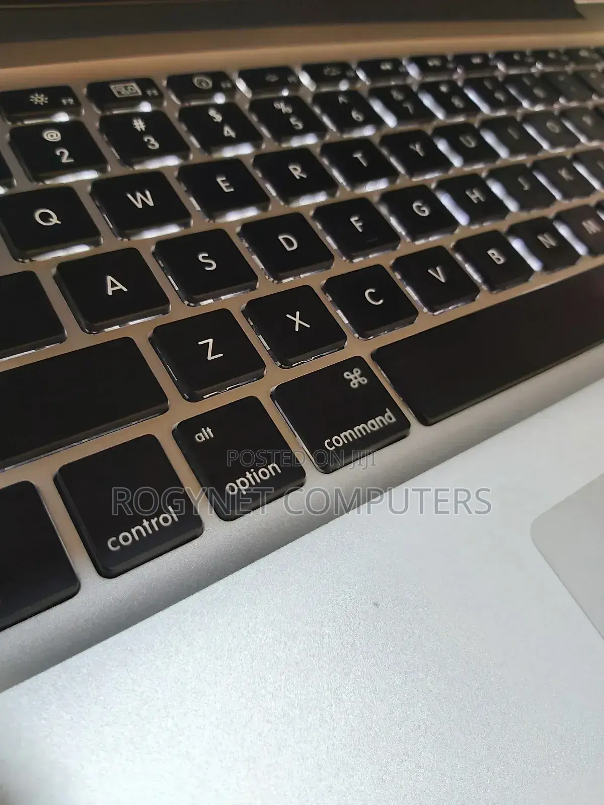 Laptop Apple MacBook Pro 8GB Intel Core i5 HDD 500GB