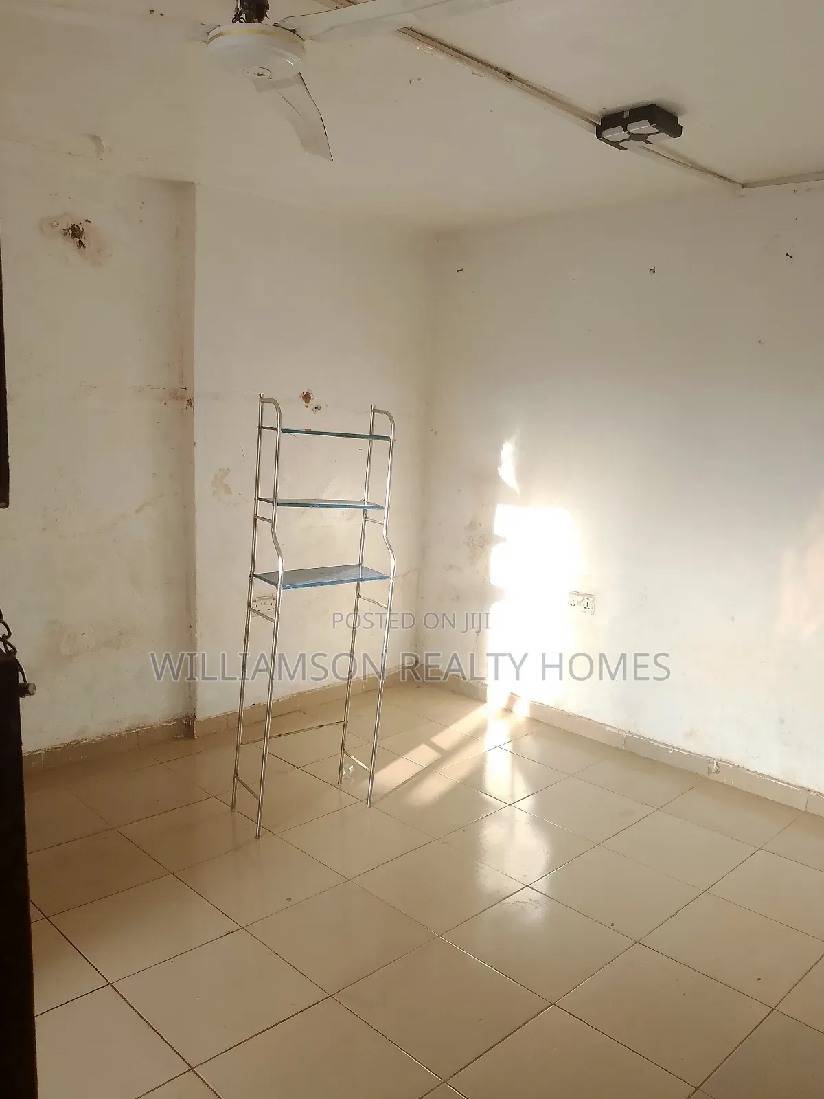 1bdrm Apartment in Community 18 Road, Spintex for rent