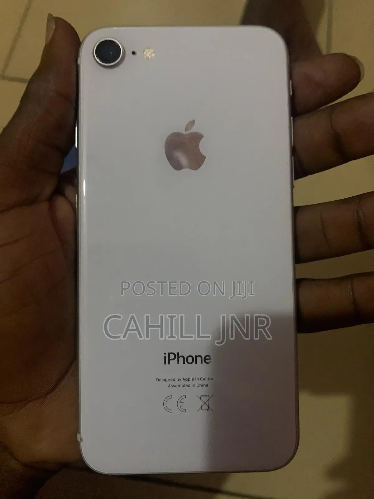 Apple iPhone 8 64 GB White