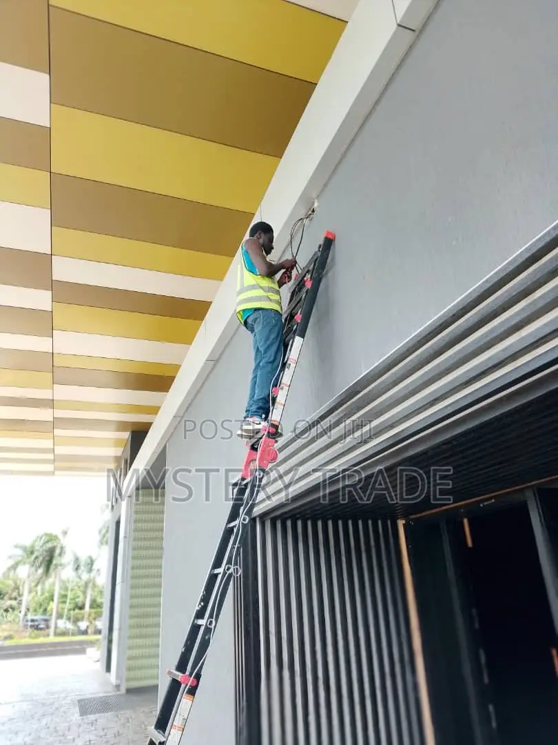 Professional Cctv Camera Installation Repairs Technician