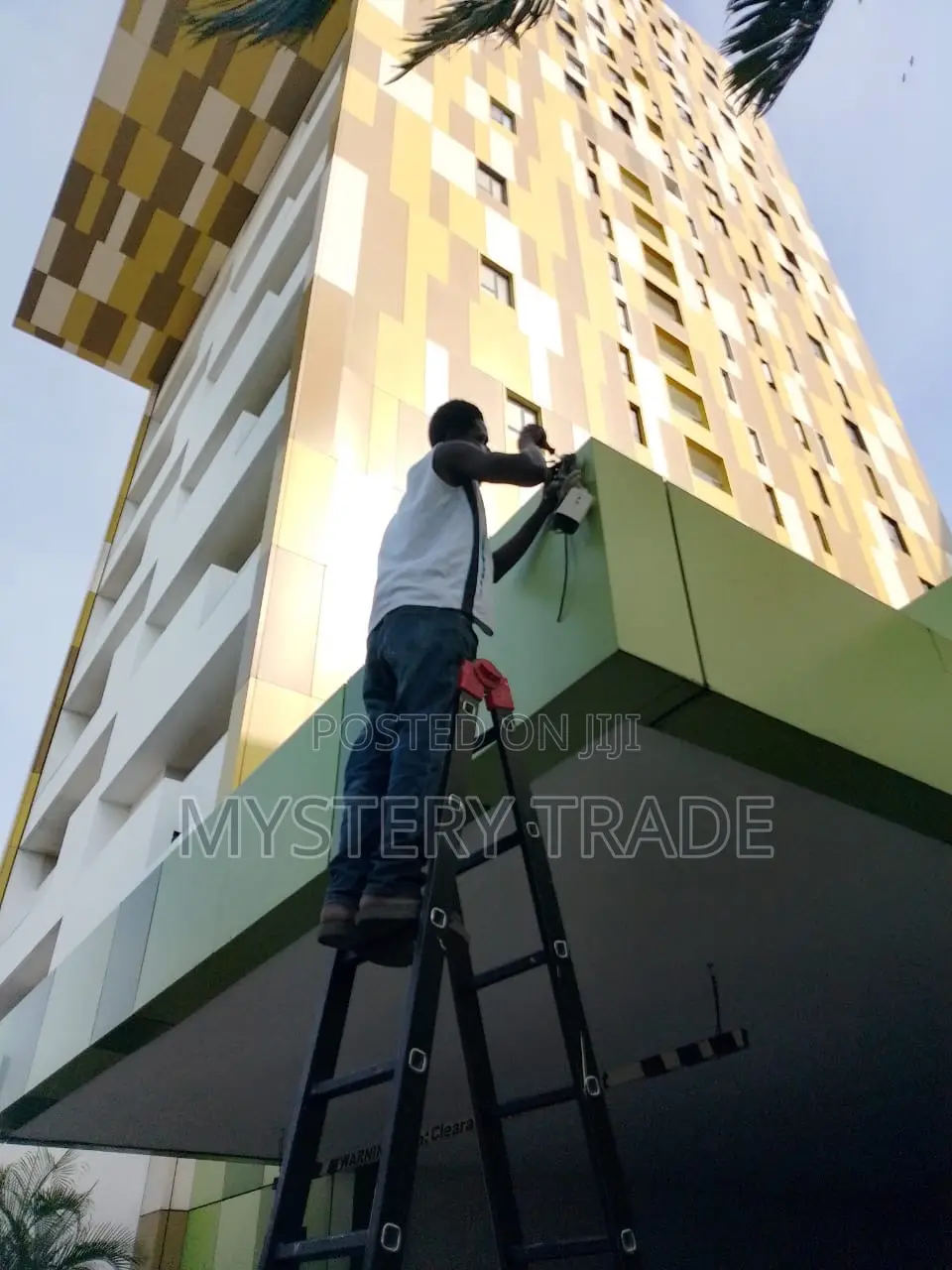 Professional Cctv Camera Installation Repairs Technician