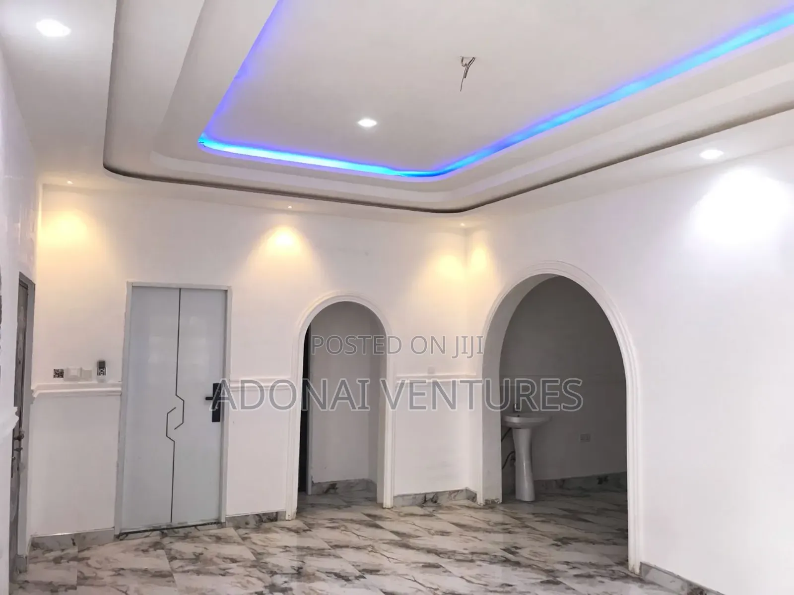 4bdrm House in Abrepo  Asuobonteng, Kumasi Metropolitan for sale