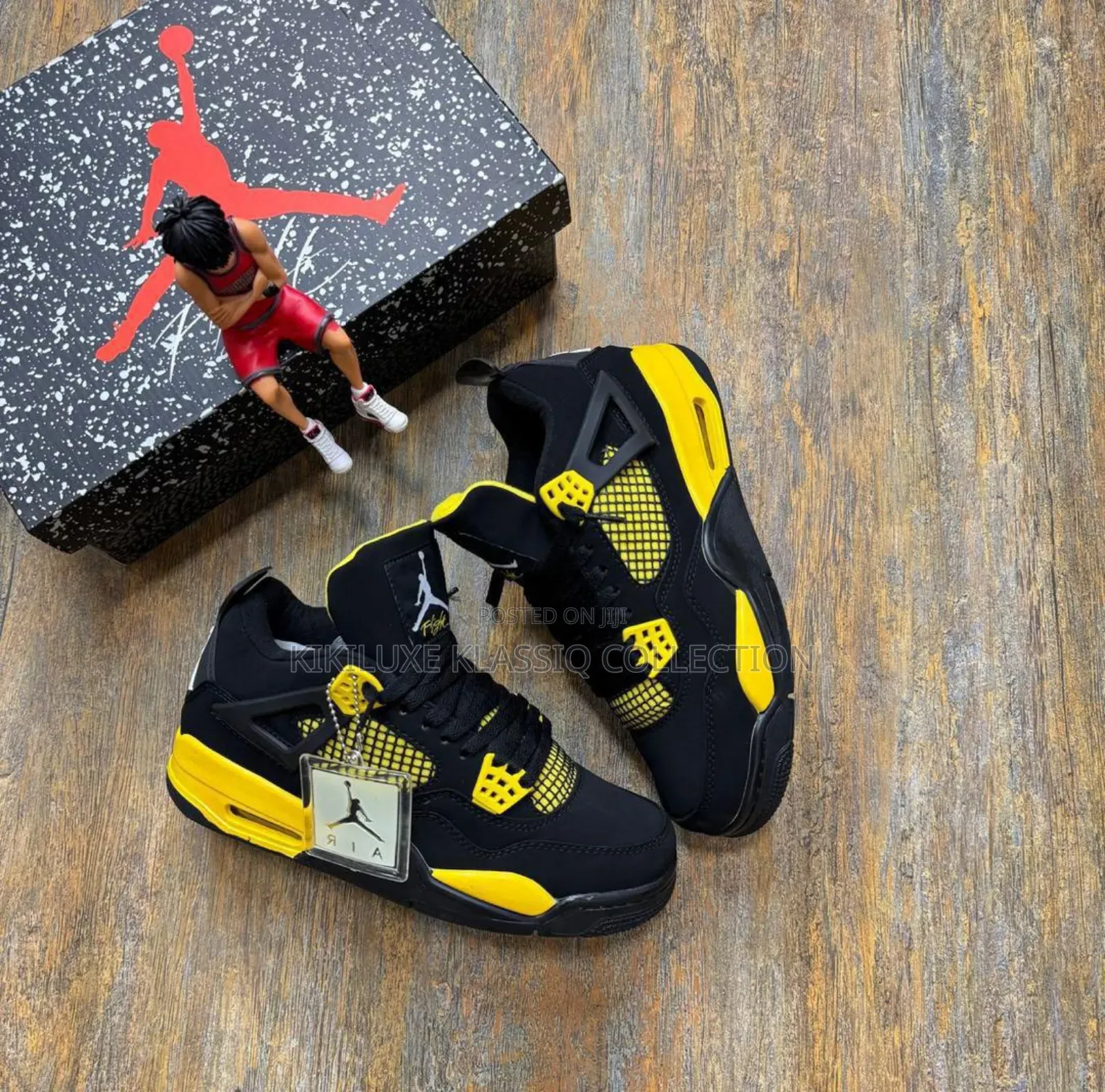 Air Jordan 4 Sneakers