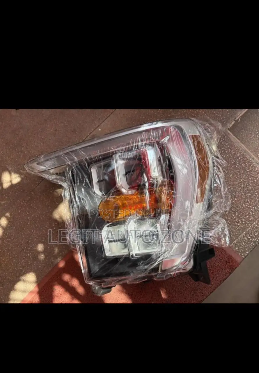 Ford F150 2021,2022,2023,2024,Headlight
