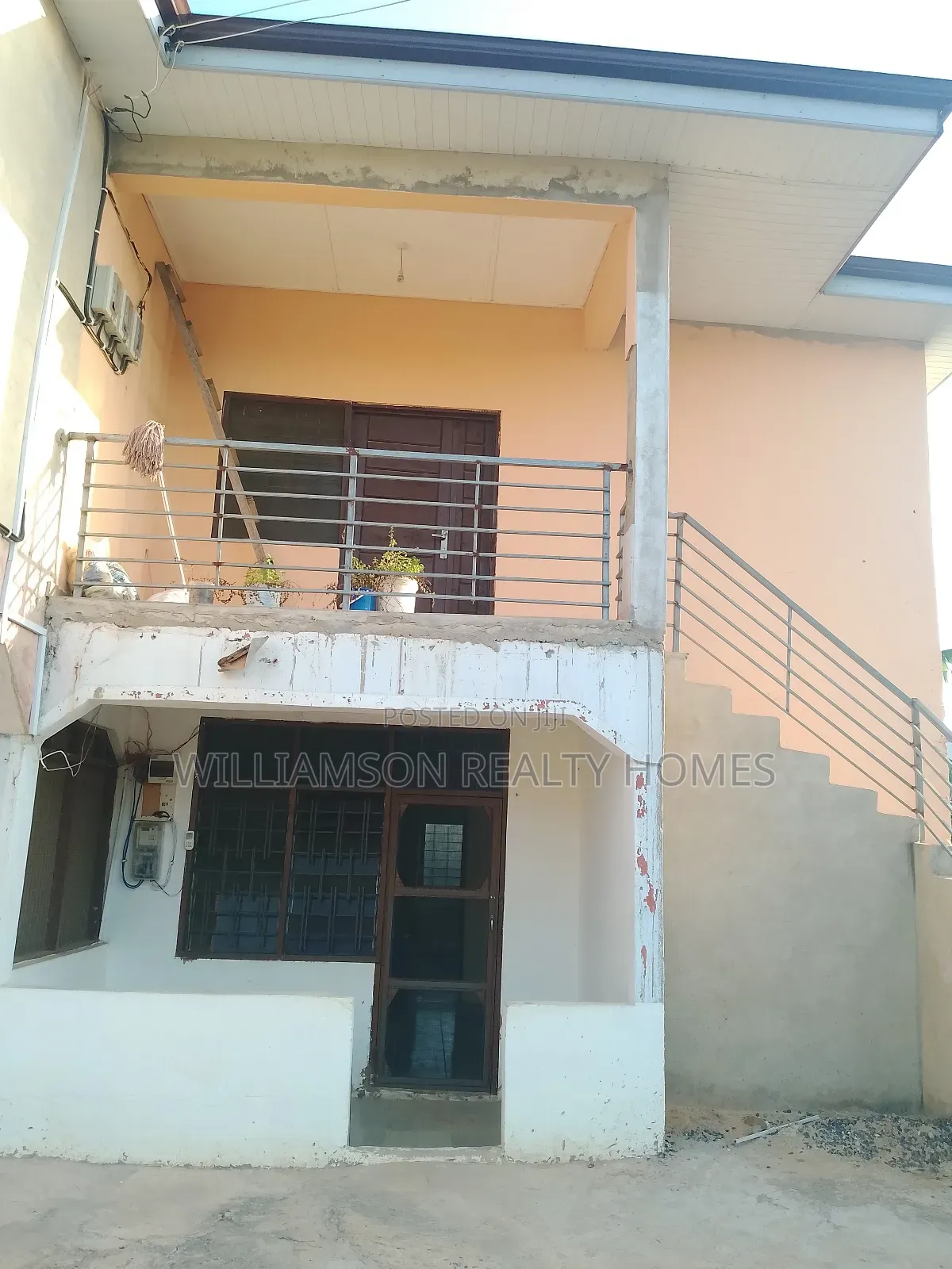 1bdrm Apartment in Community 18 Area, Spintex for rent