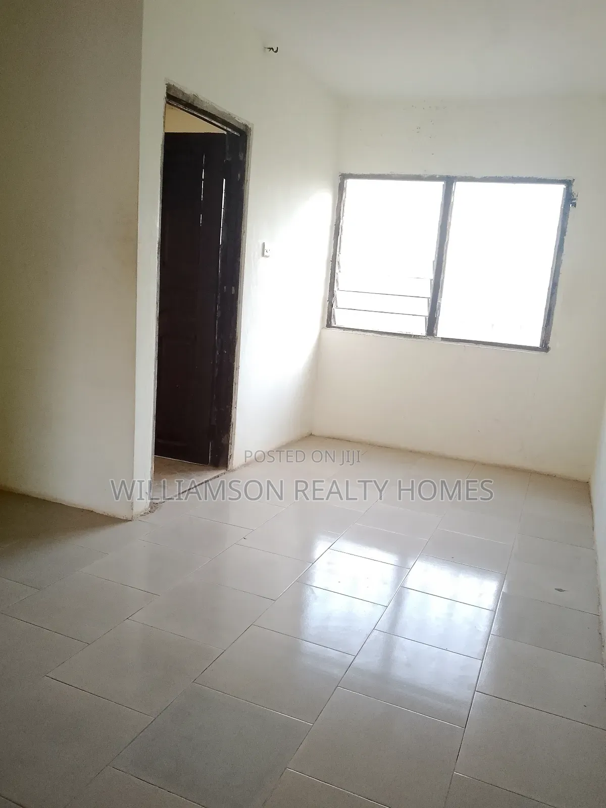 1bdrm Apartment in Community 18 Area, Spintex for rent