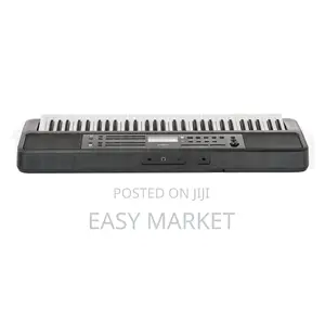 Yamaha E383