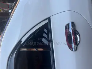 Corolla 2009 -2013 Side Glass Shutters
