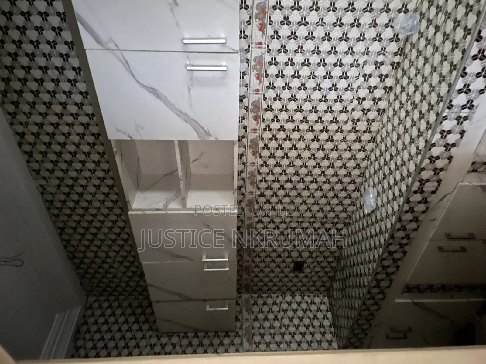Furnished 1bdrm Apartment in Justice Estate, Round About for rent