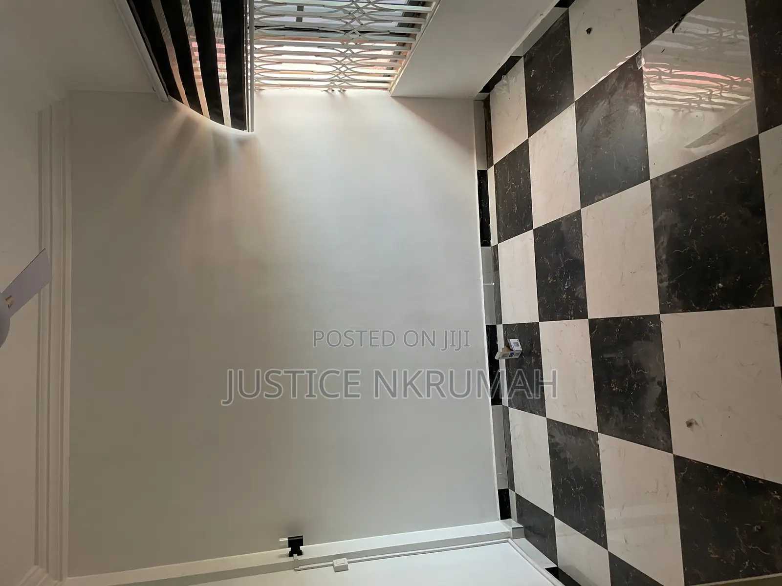 Furnished 1bdrm Apartment in Justice Estate, Round About for rent