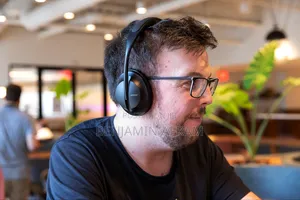Quiet Comfort Pro Bluetooth Headset