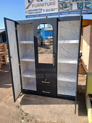 Black and White 3 Doors Wardrobe