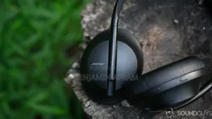 Bose Aerius Headphones