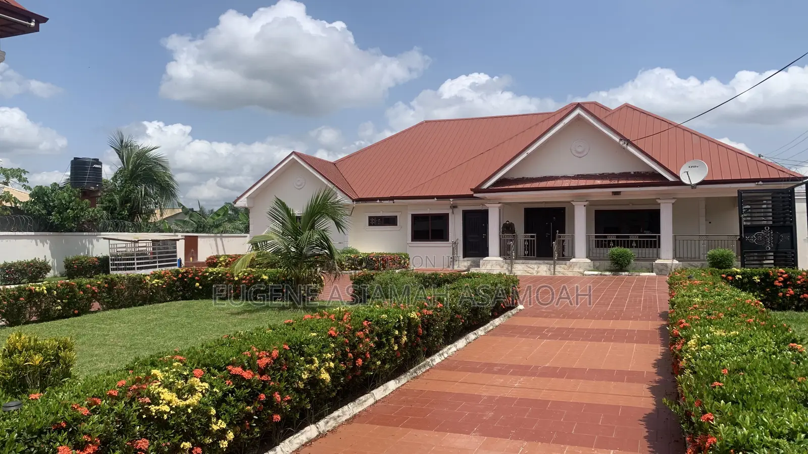 6bdrm Mansion in Cullands Ghana, Obuasi Municipal for sale