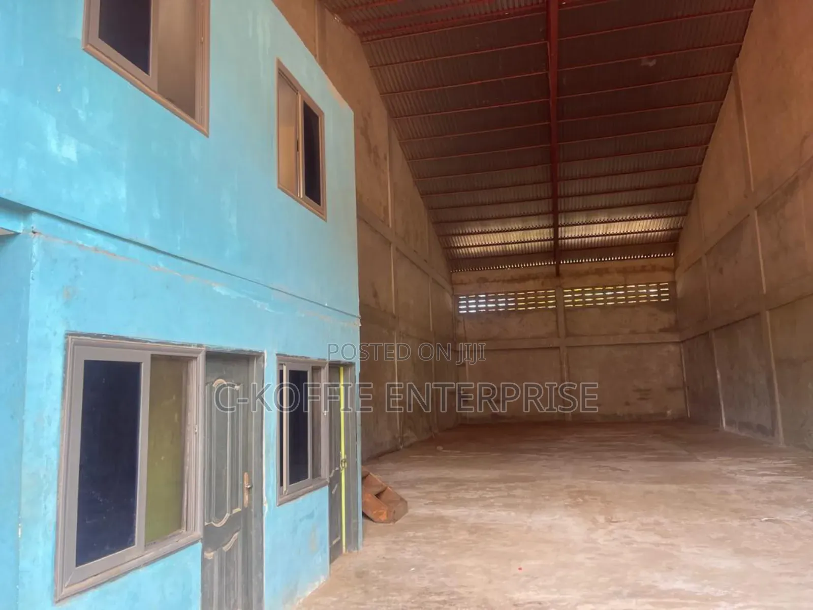 350 SQM Warehouse at Spintex for Rent