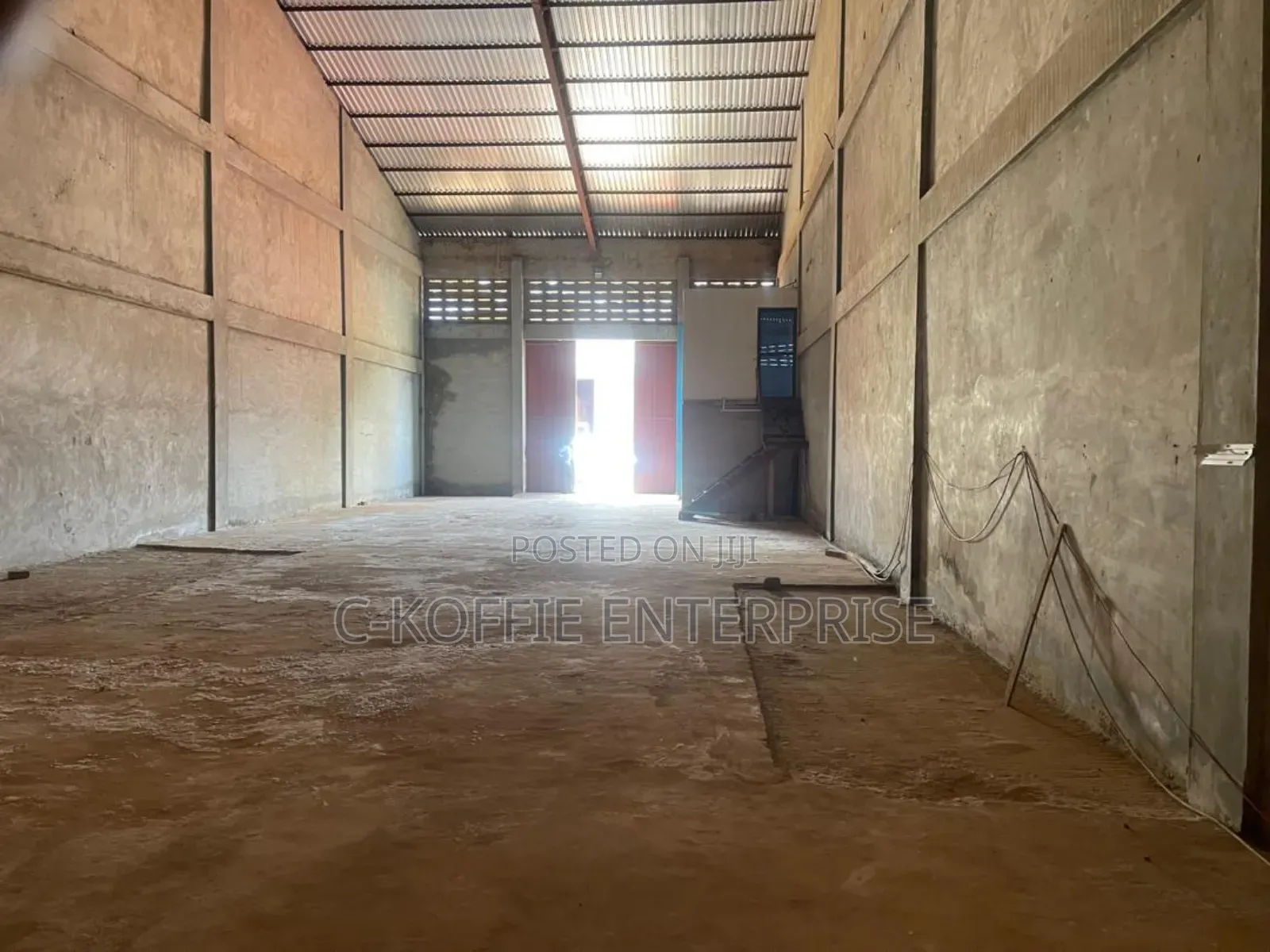 350 SQM Warehouse at Spintex for Rent